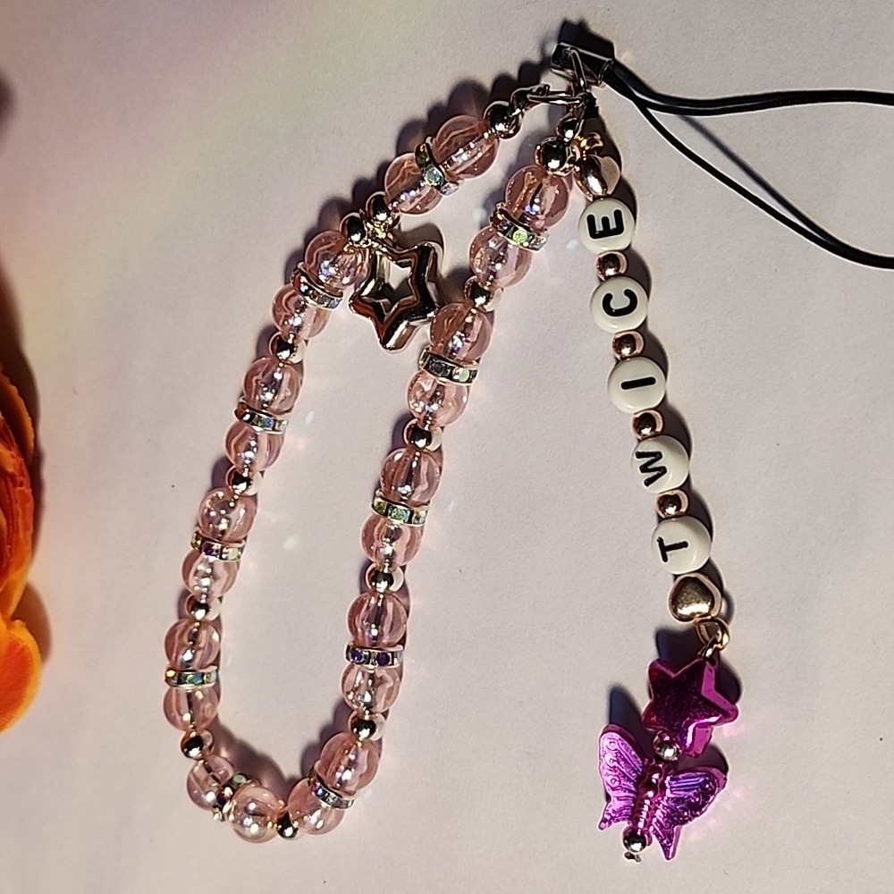 🇨🇦Twice Kpop Charm